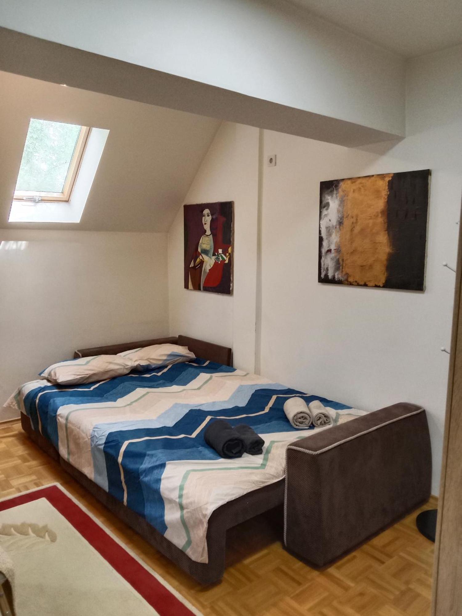 Apartment East Gate *